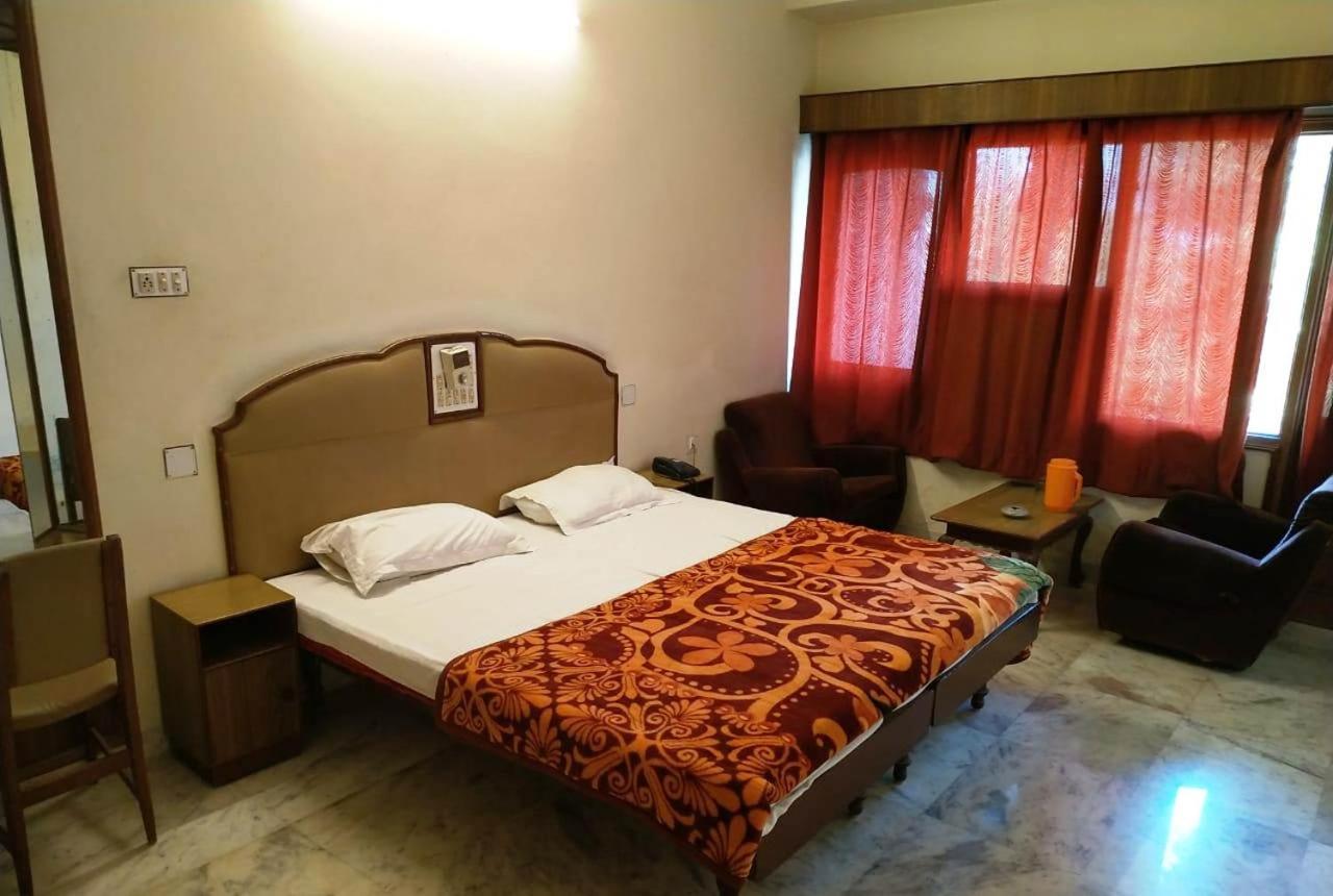 Hotel Vinayakam Udaipur Dış mekan fotoğraf