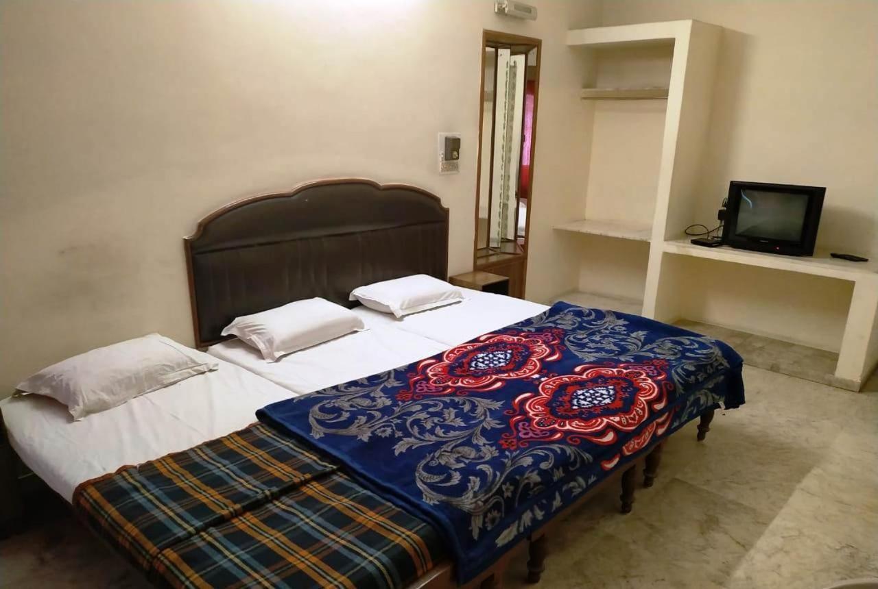 Hotel Vinayakam Udaipur Dış mekan fotoğraf